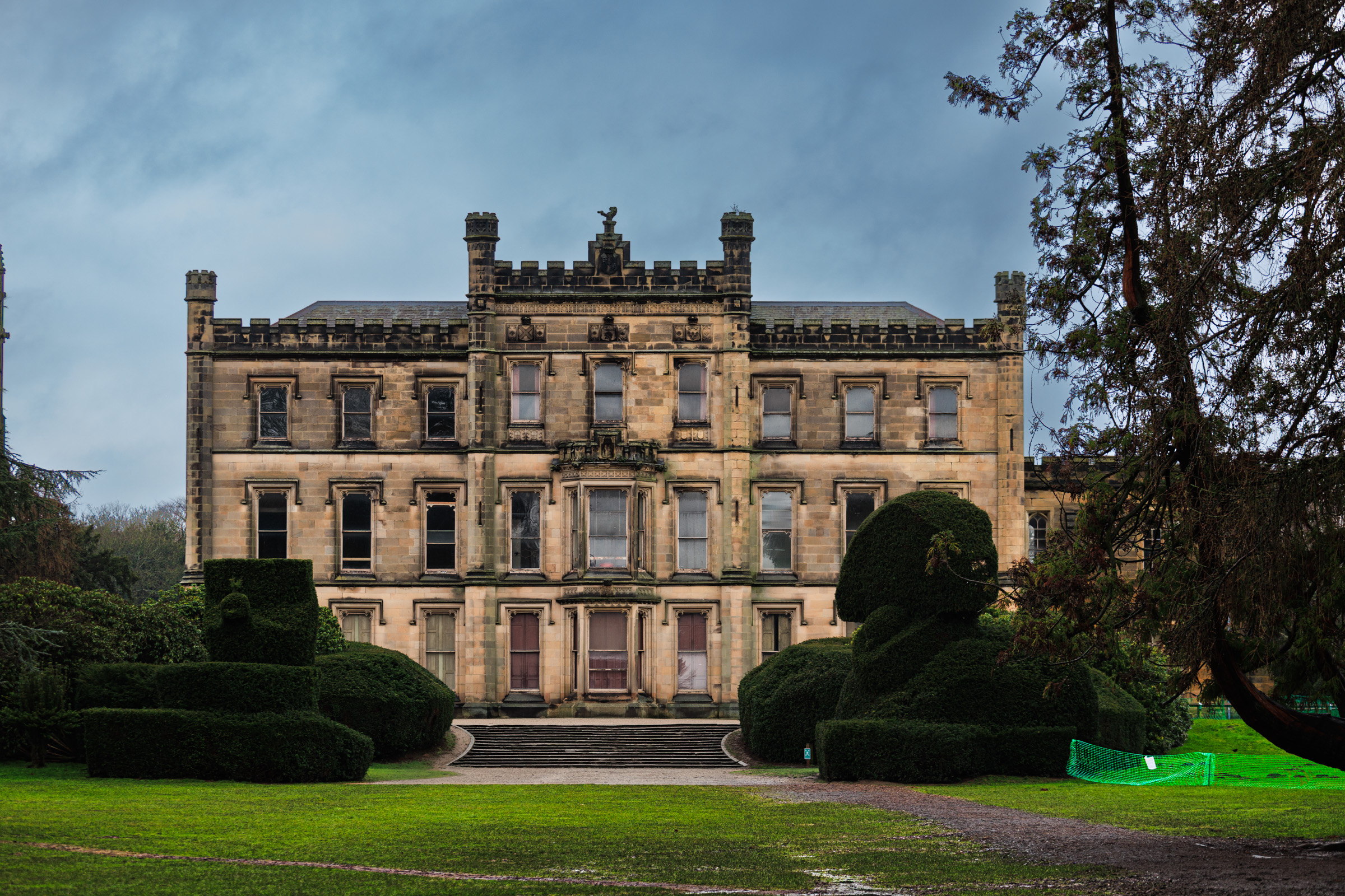 Week 5: Framing — A Rainy Day at Elvaston Park